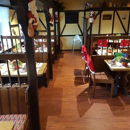 Hotel-Restaurant Zum Knurrhahn Voslapp Bagian luar foto