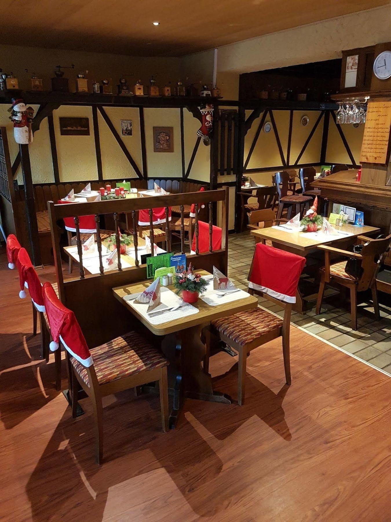 Hotel-Restaurant Zum Knurrhahn Voslapp Bagian luar foto