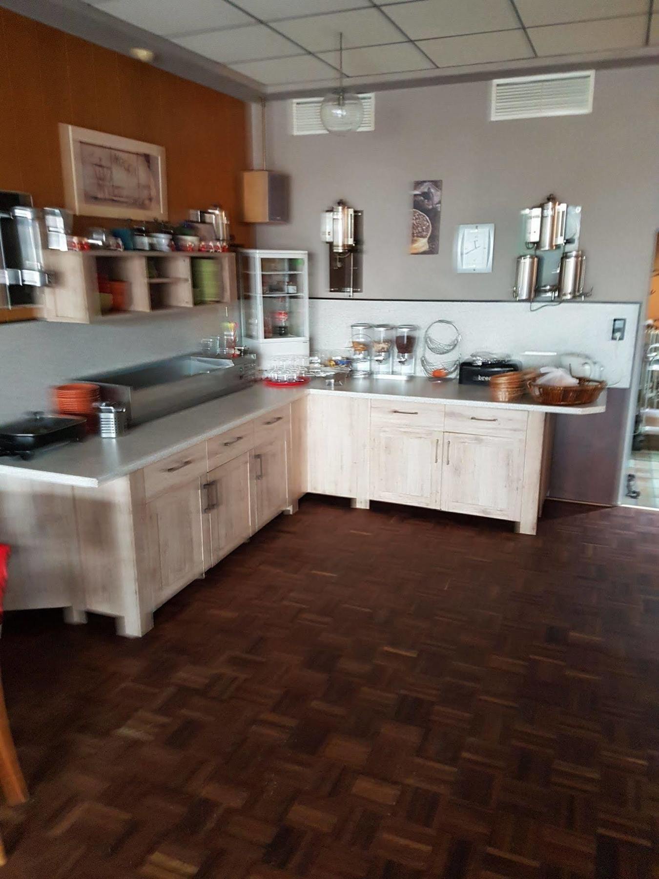 Hotel-Restaurant Zum Knurrhahn Voslapp Bagian luar foto